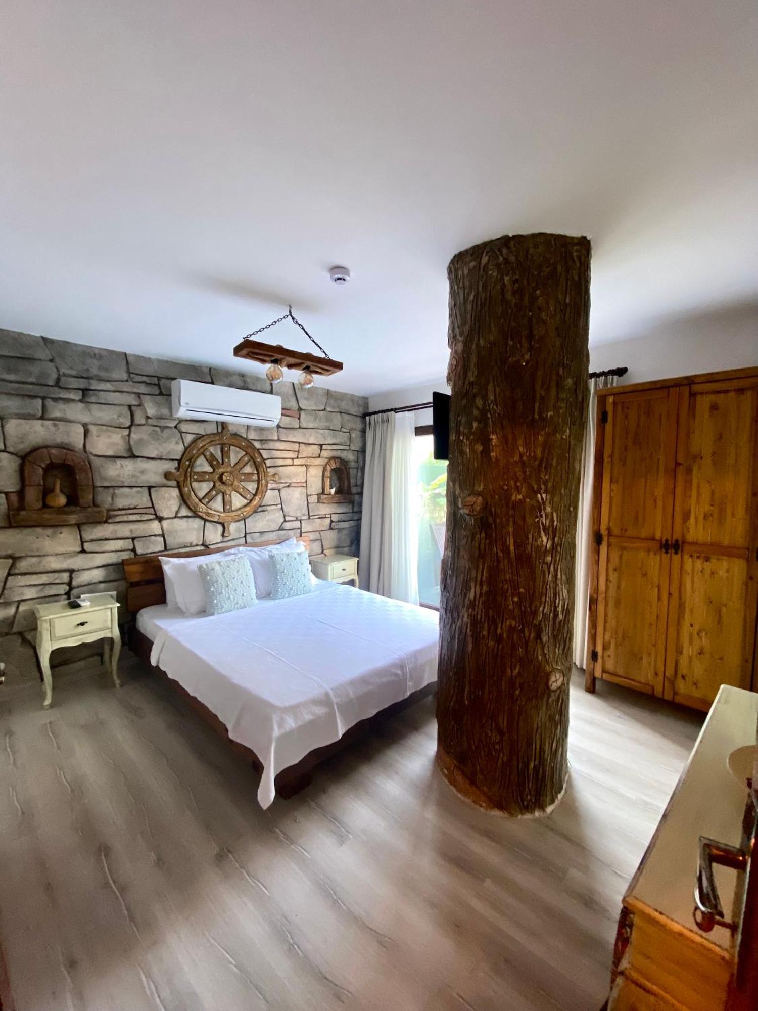Pupa Alacati Butik Otel Çeşme Eksteriør billede